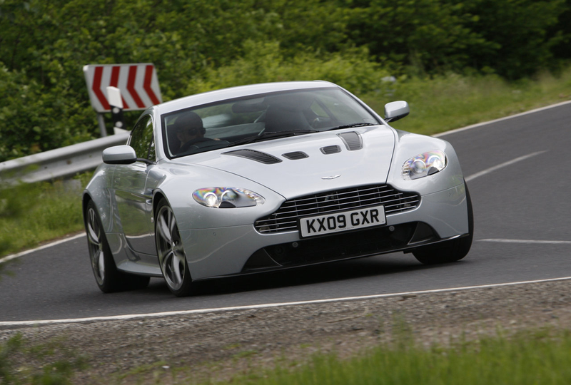 Illustration for article titled 2010 Aston Martin V12 Vantage: Driven